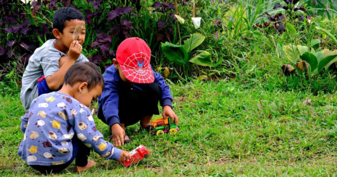 Reggio Emilia Childcare Centres | Nature-Based Learning in the Reggio Emilia Approach – Why It Works