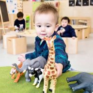 Reggio Emilia Childcare Centres | Chapter 1 – Parenting Children playing